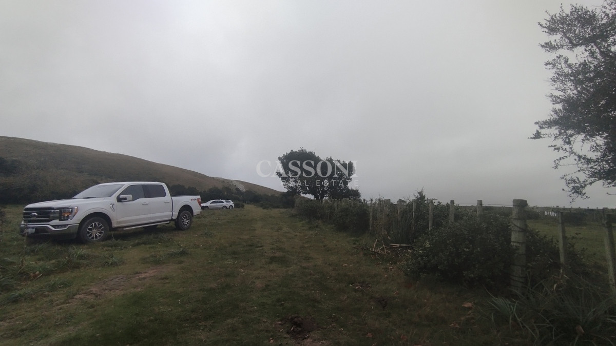 Campo Ref.2897 - Campo en venta, Maldonado, en la zona del Cerro Catedral