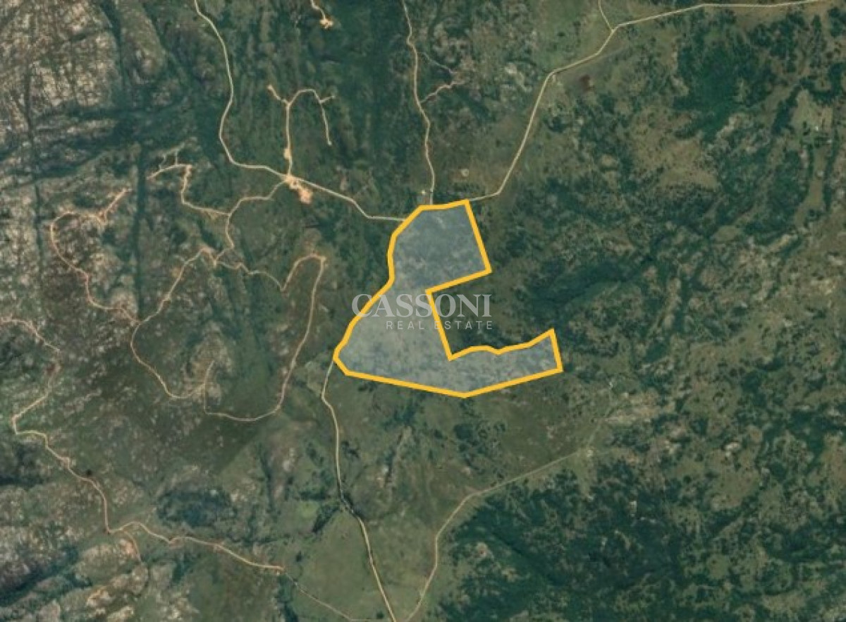 Campo Ref.2897 - Campo en venta, Maldonado, en la zona del Cerro Catedral