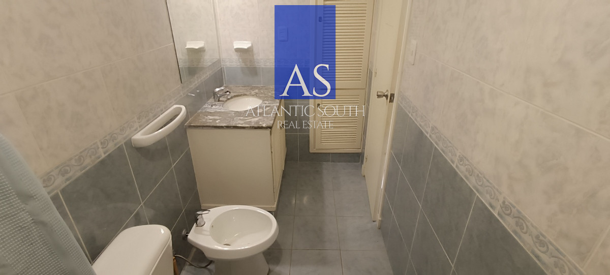 Apartamento ID.3853 - Apartamento 2 dormitorios 2 baños con terraza y garage en peninsula - Punta del Este