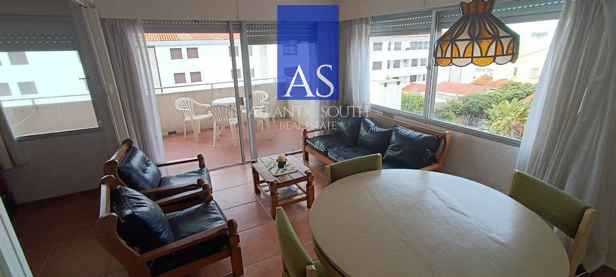 Apartamento ID.3853 - Apartamento 2 dormitorios 2 baños con terraza y garage en peninsula - Punta del Este