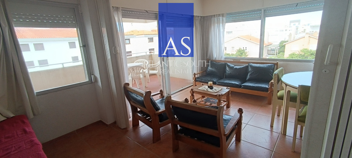 Apartamento ID.3853 - Apartamento 2 dormitorios 2 baños con terraza y garage en peninsula - Punta del Este