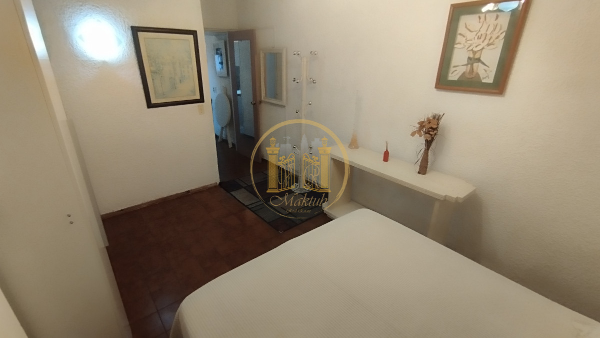 Apartamento ID.472 - Apartamento en venta, a pasos del puerto, 1 dormitorio