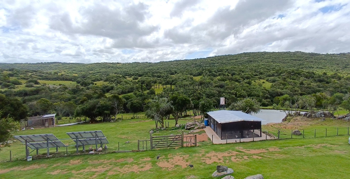Campo Ref.348 - Hermoso Campo panorámico a los pies del Cerro Catedral, Aigua