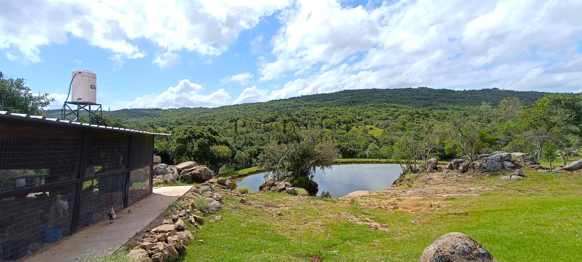 Campo Ref.348 - Hermoso Campo panorámico a los pies del Cerro Catedral, Aigua