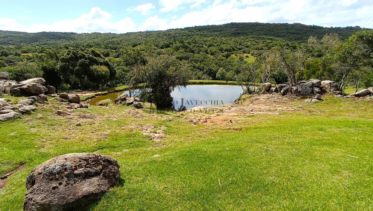 Campo Ref.348 - Hermoso Campo panorámico a los pies del Cerro Catedral, Aigua