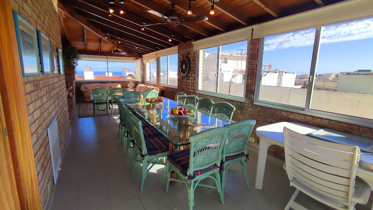 Apartamento ID.66 - Apartamento de 3 dormitorios, pent house, Punta del Este*