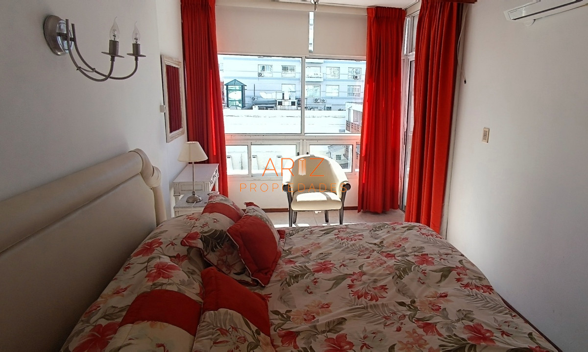 Apartamento ID.1766 - VENTA APARTAMENTO 2 DORMITORIOS 2 BAÑOS BALCON CERRADO PUNTA DEL ESTE PENINSULA