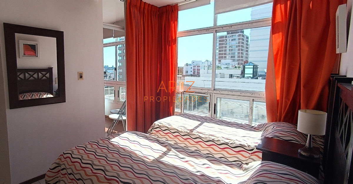 Apartamento ID.1766 - VENTA APARTAMENTO 2 DORMITORIOS 2 BAÑOS BALCON CERRADO PUNTA DEL ESTE PENINSULA