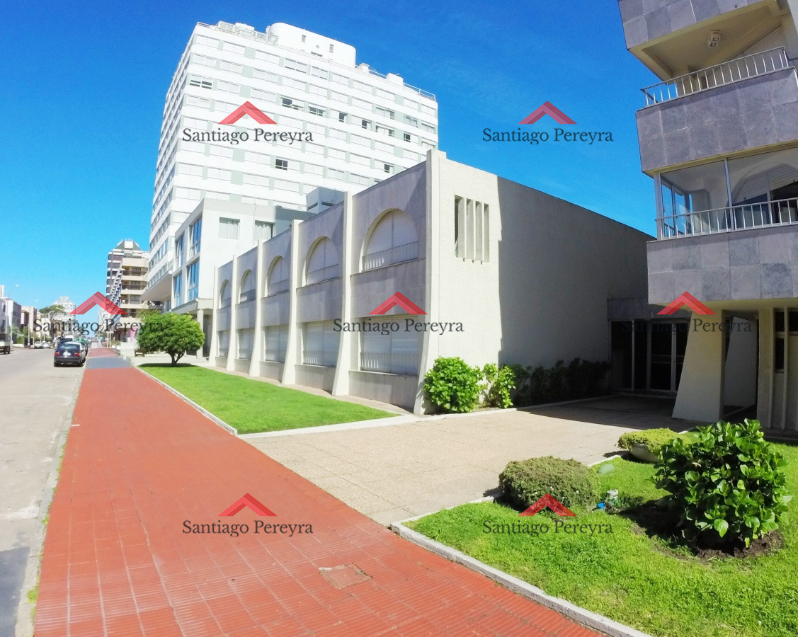 Apartamento ID.13395 - Monoambiente en península, a metros de El emir, gastos comunes bajos