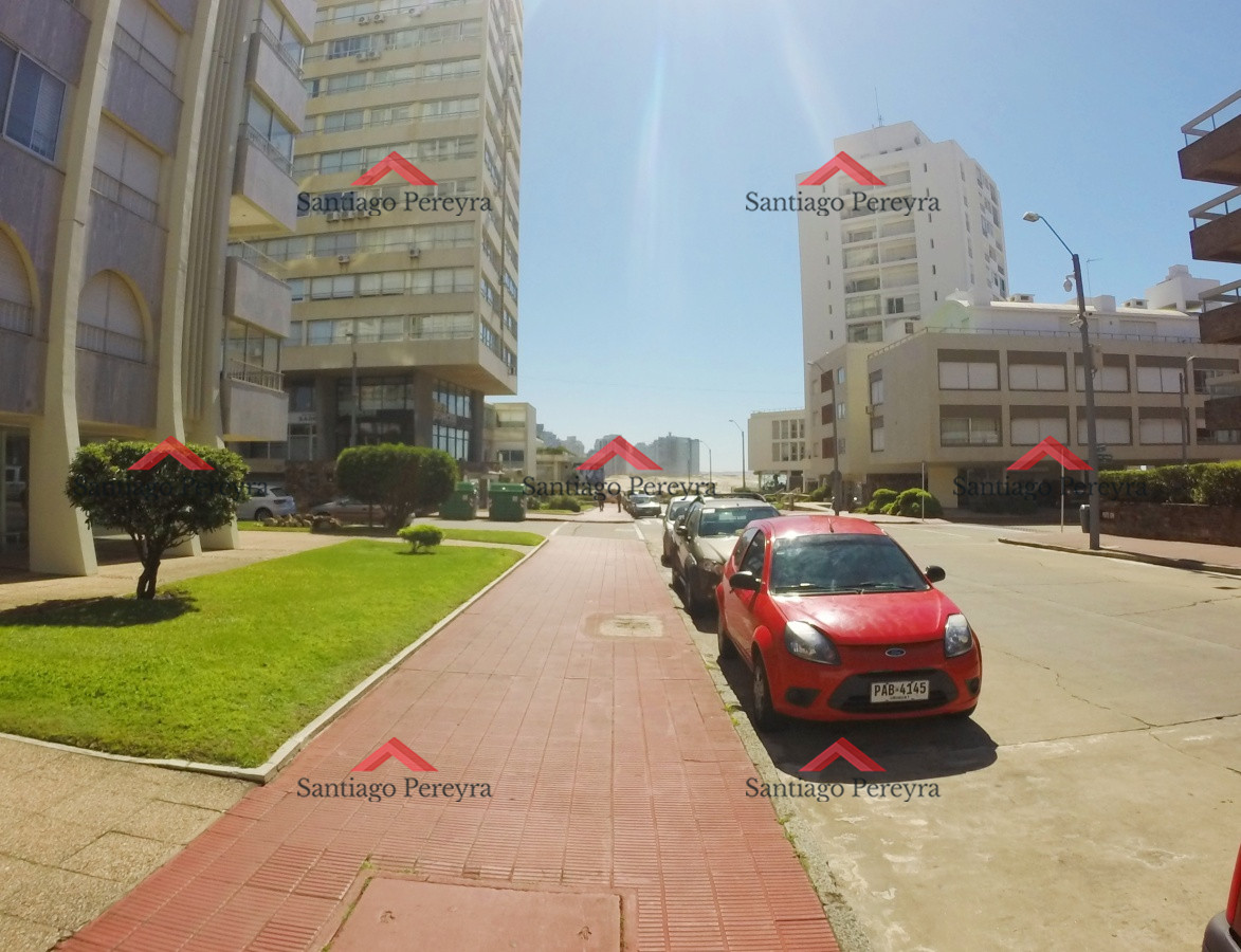 Apartamento ID.13395 - Monoambiente en península, a metros de El emir, gastos comunes bajos