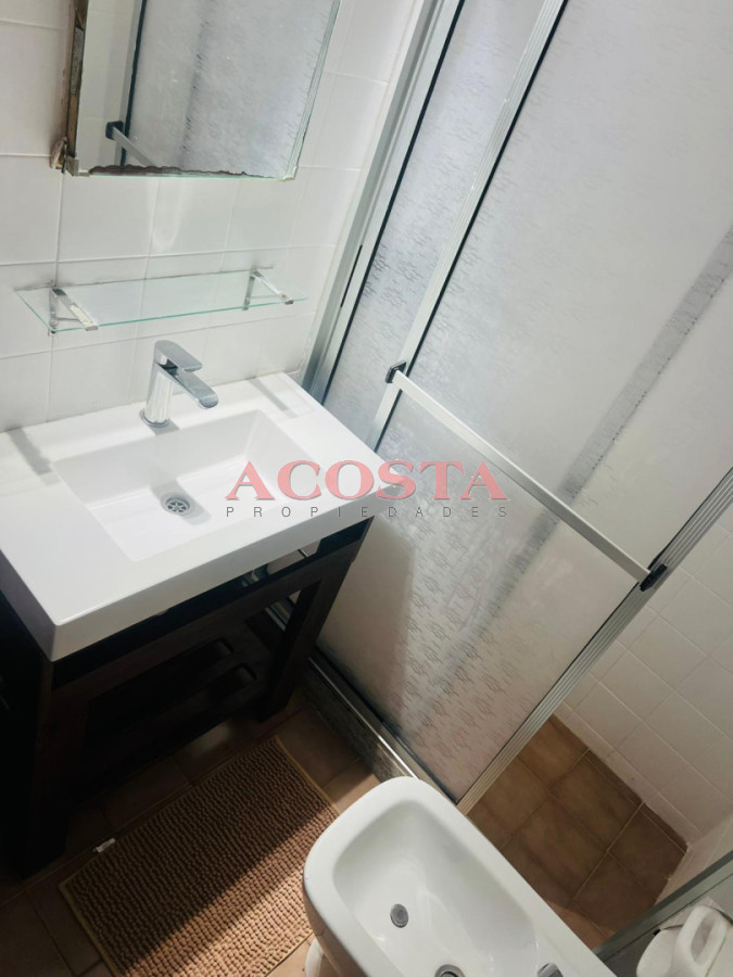 Apartamento ID.226 - Disponible en alquiler temporal y venta - Zona Península, Punta del Este