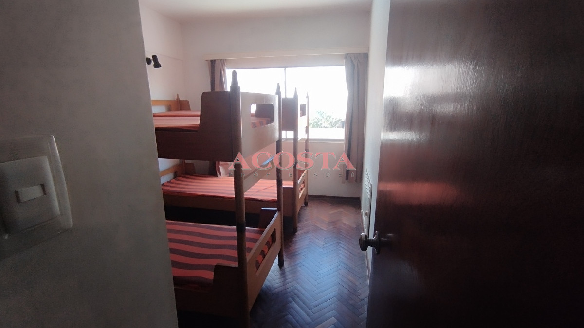 Apartamento ID.227 - Apartamento en venta zona península, 2 dormitorios