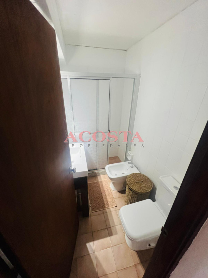 Apartamento ID.226 - Disponible en alquiler temporal y venta - Zona Península, Punta del Este