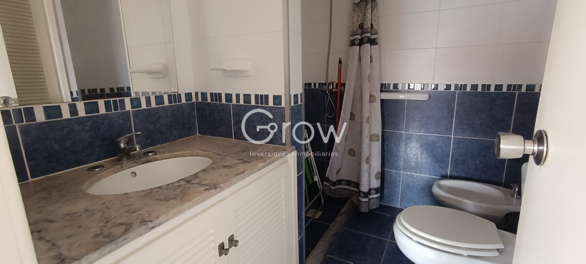 Apartamento ID.2209 - Apartamento en venta, zona peninsula - Punta del Este