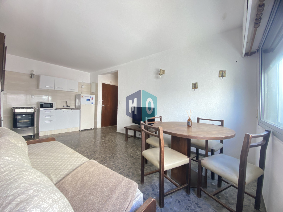 Apartamento ID.980 - Apartamento de 2 dormitorios en venta, Punta del Este
