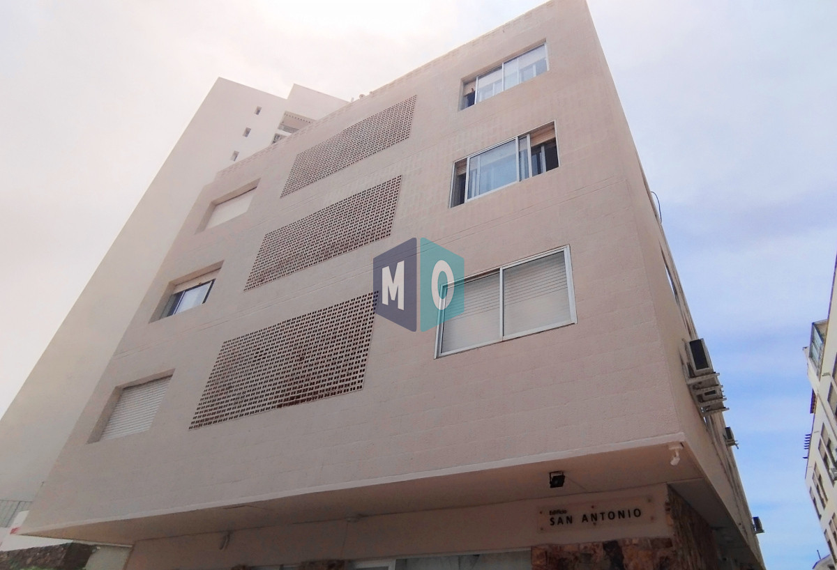 Apartamento ID.980 - Apartamento de 2 dormitorios en venta, Punta del Este