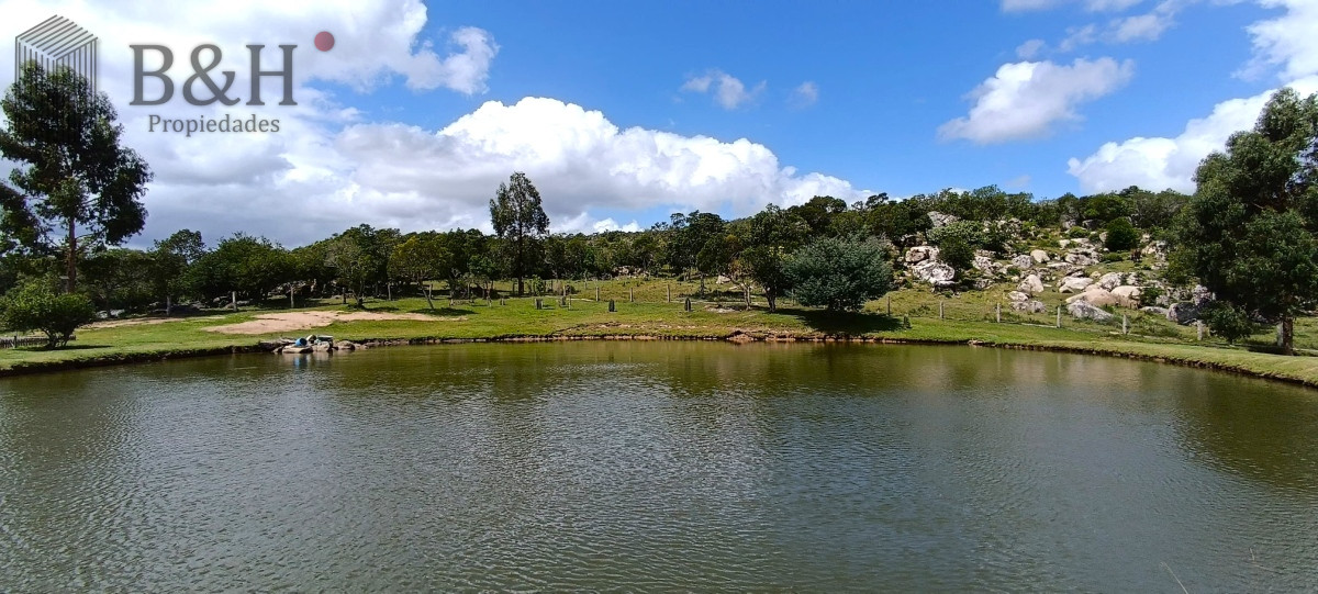 Campo en venta, a los pies del Cerro Catedral, Aigua - GoPunta - Portal Inmobiliario de Punta del Este - Maldonado