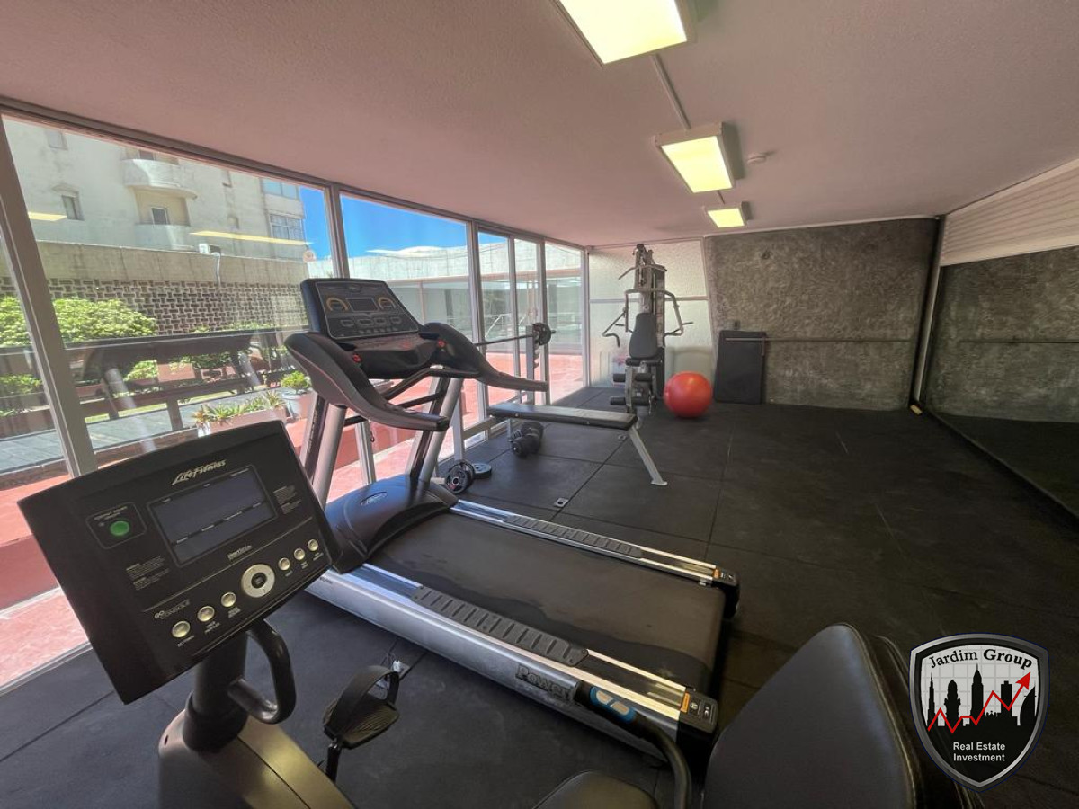 Apartamento ID.7109 - Apartamento esquinero de 2 dormitorios en venta, en Punta del Este*