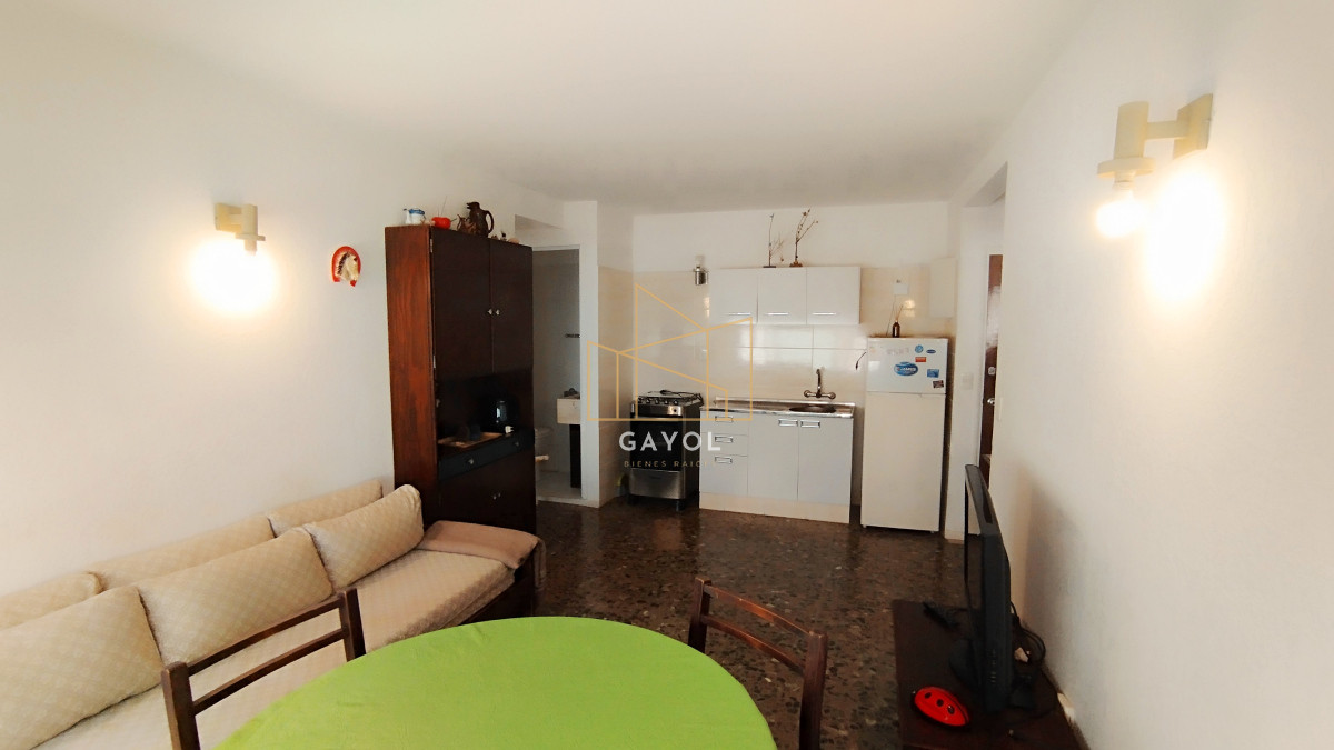 Apartamento ID.503 - Apartamento de 2 dormitorios en venta, Punta del Este