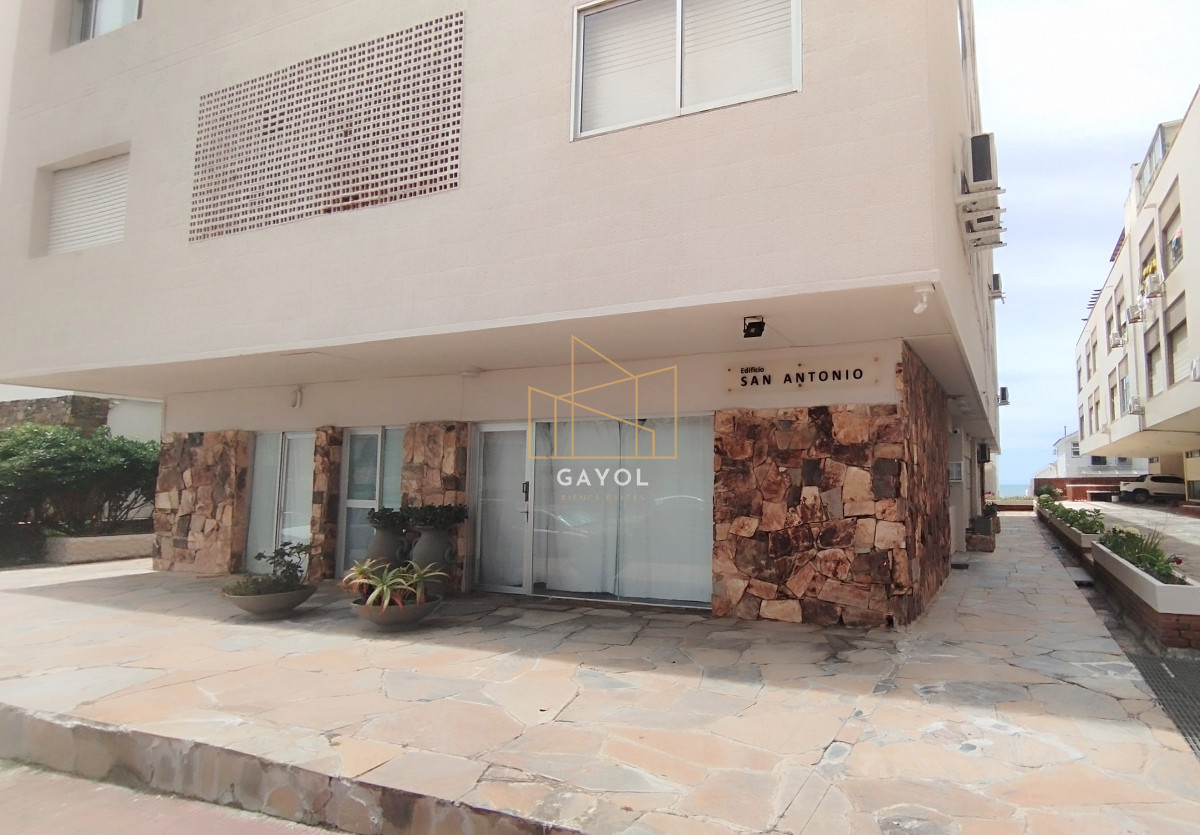 Apartamento ID.503 - Apartamento de 2 dormitorios en venta, Punta del Este