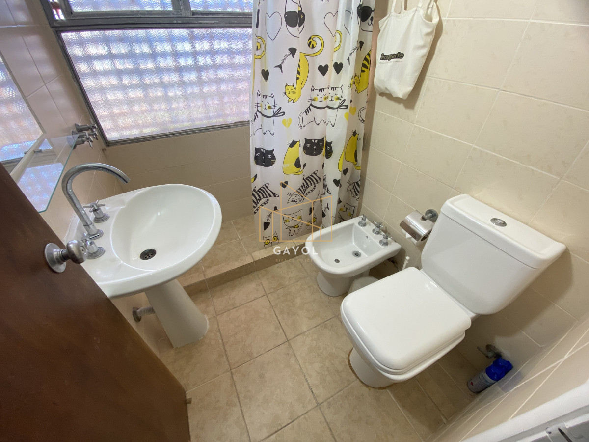 Apartamento ID.503 - Apartamento de 2 dormitorios en venta, Punta del Este