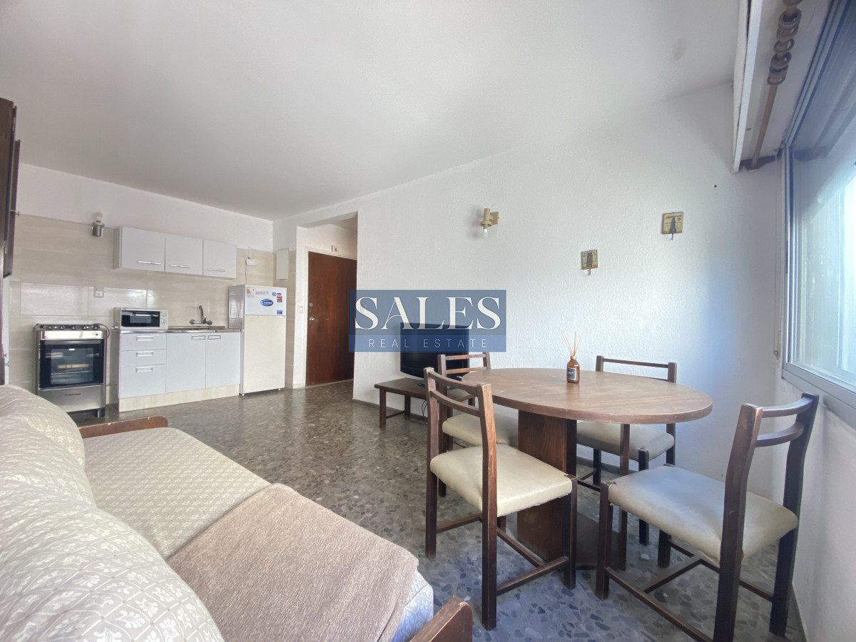Apartamento ID.1024 - Apartamento de 2 dormitorios en venta, Punta del Este