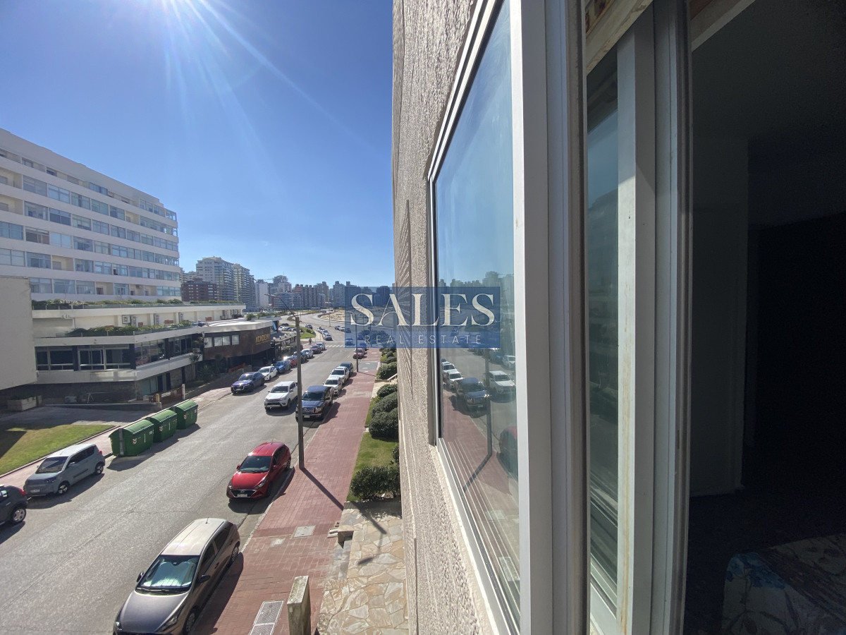 Apartamento ID.1024 - Apartamento de 2 dormitorios en venta, Punta del Este