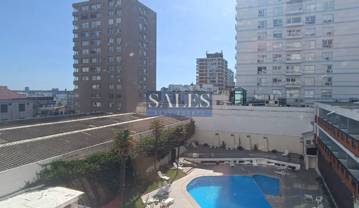 Apartamento ID.227 -  Apartamento en venta en Península - Punta del Este