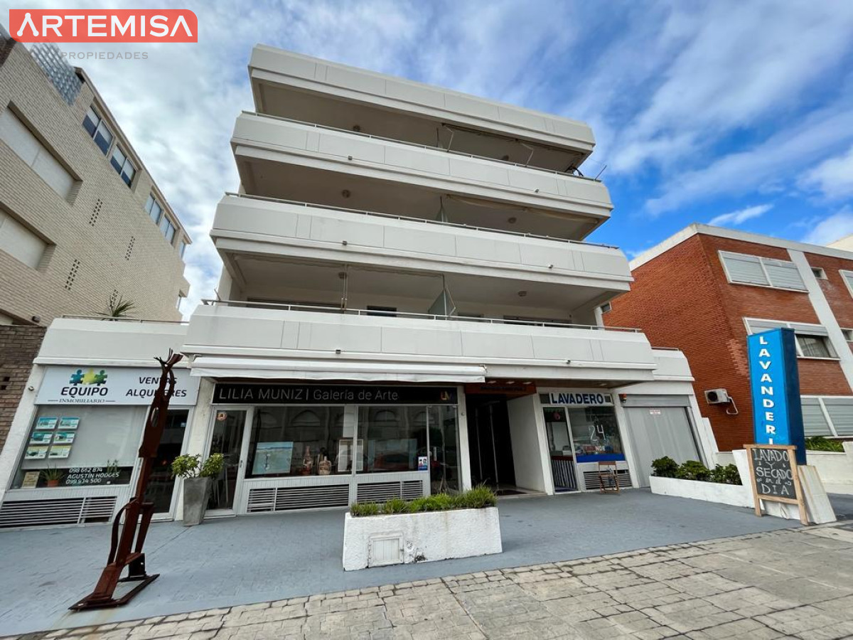 Apartamento ID.598 - Apartamento en venta, zona peninsula - Punta del Este