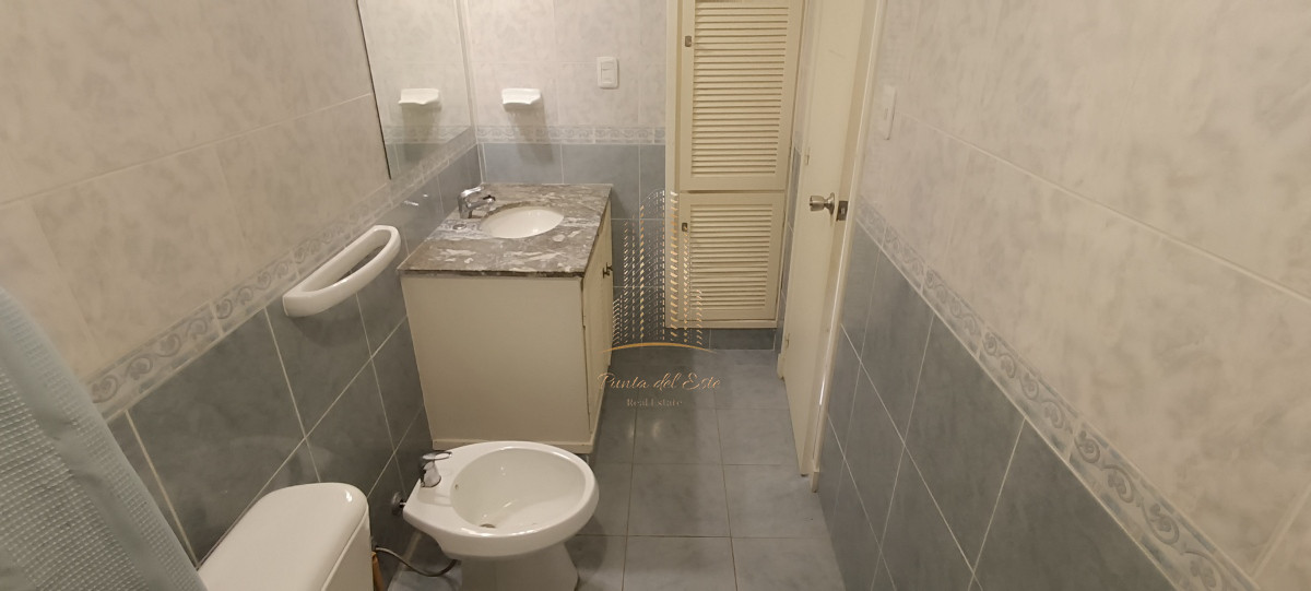 Apartamento ID.562 - Apartamento en venta, zona peninsula - Punta del Este