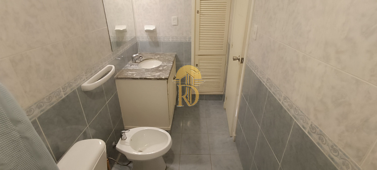 Apartamento en venta, zona peninsula - Punta del Este -id-128-29