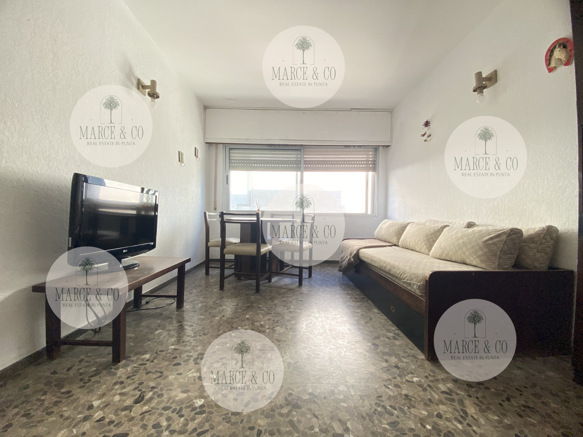 Apartamento ID.854 - Apartamento de 2 dormitorios en venta, Punta del Este