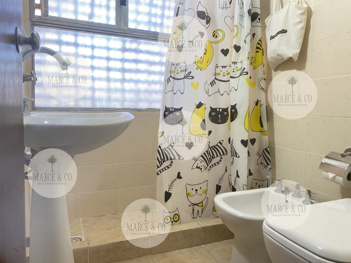 Apartamento ID.854 - Apartamento de 2 dormitorios en venta, Punta del Este