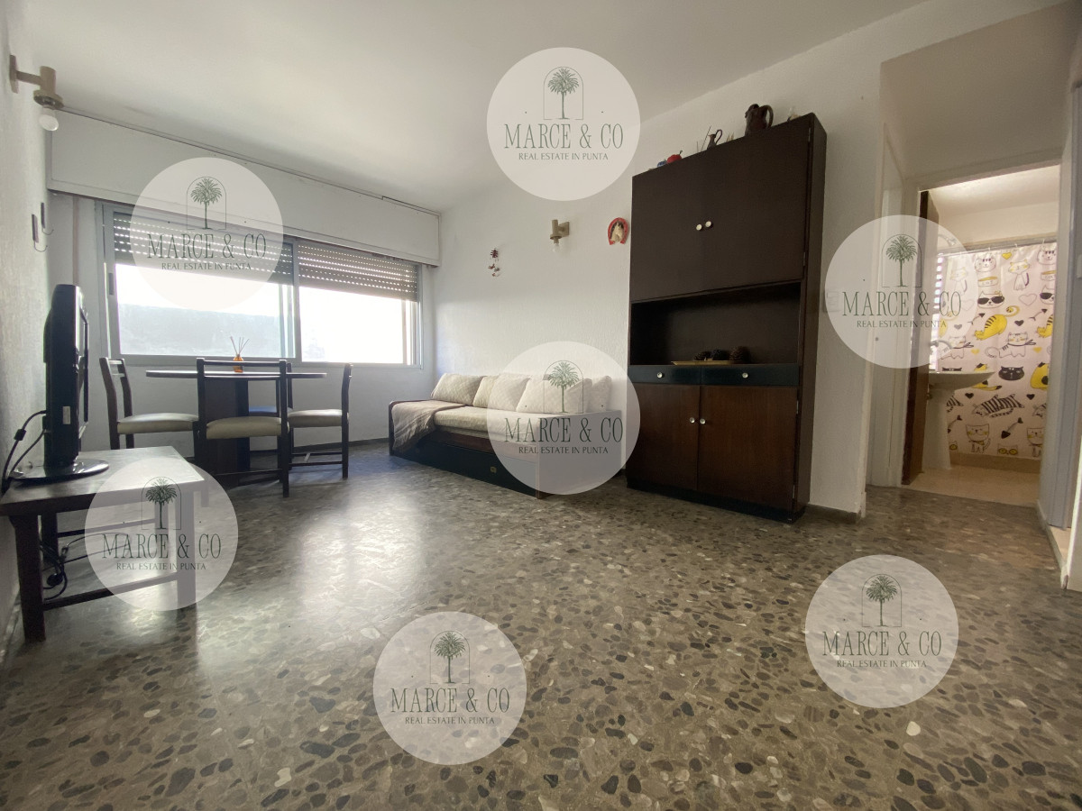 Apartamento ID.854 - Apartamento de 2 dormitorios en venta, Punta del Este