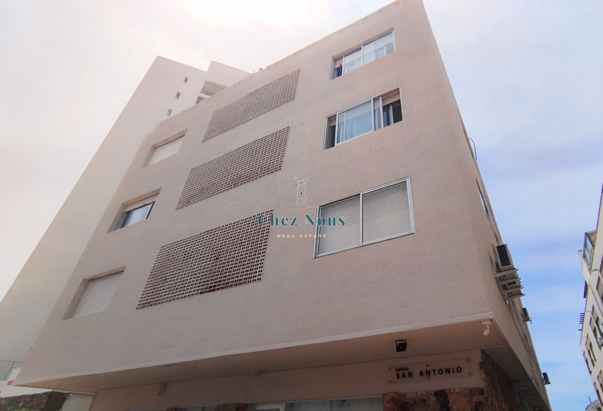 Apartamento ID.854 - Apartamento de 2 dormitorios en venta, Punta del Este
