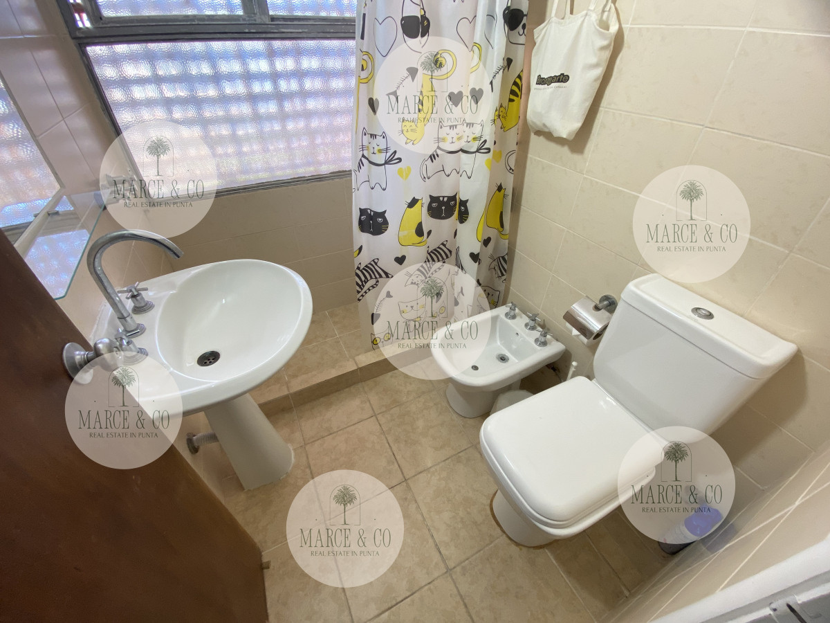 Apartamento ID.854 - Apartamento de 2 dormitorios en venta, Punta del Este