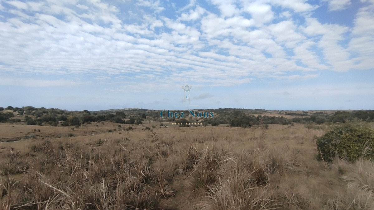 Campo Ref.351 - Campo en venta, Maldonado, en la zona del Cerro Catedral