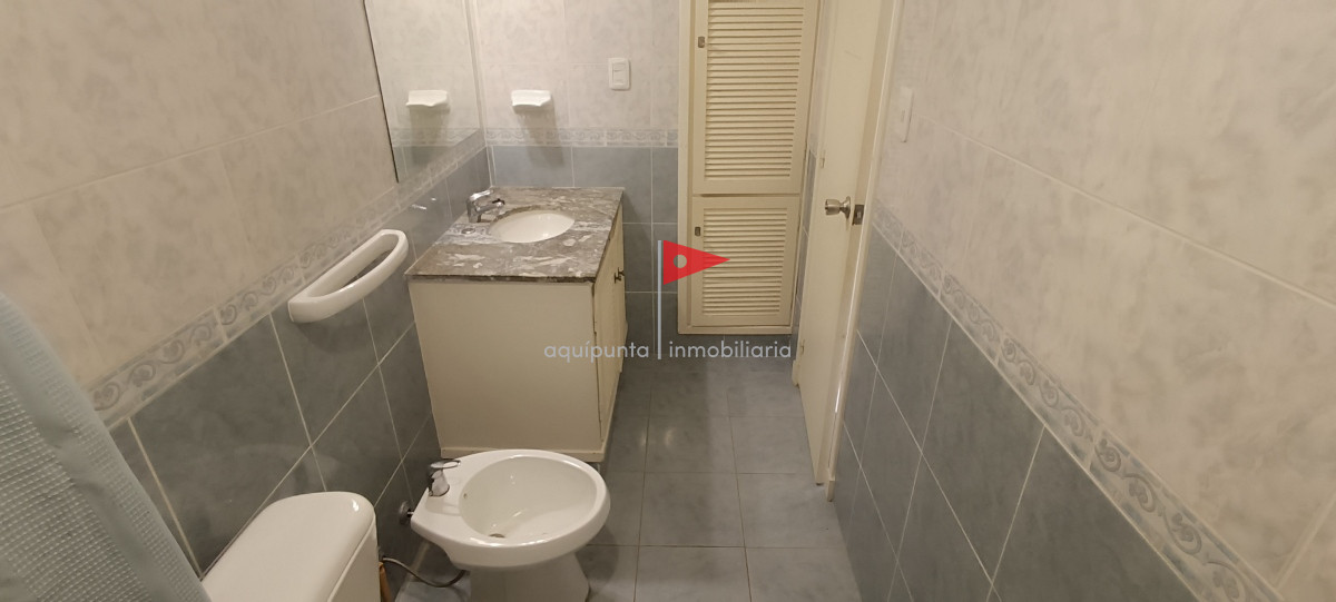 Apartamento ID.208 - Apartamento en venta, zona peninsula - Punta del Este