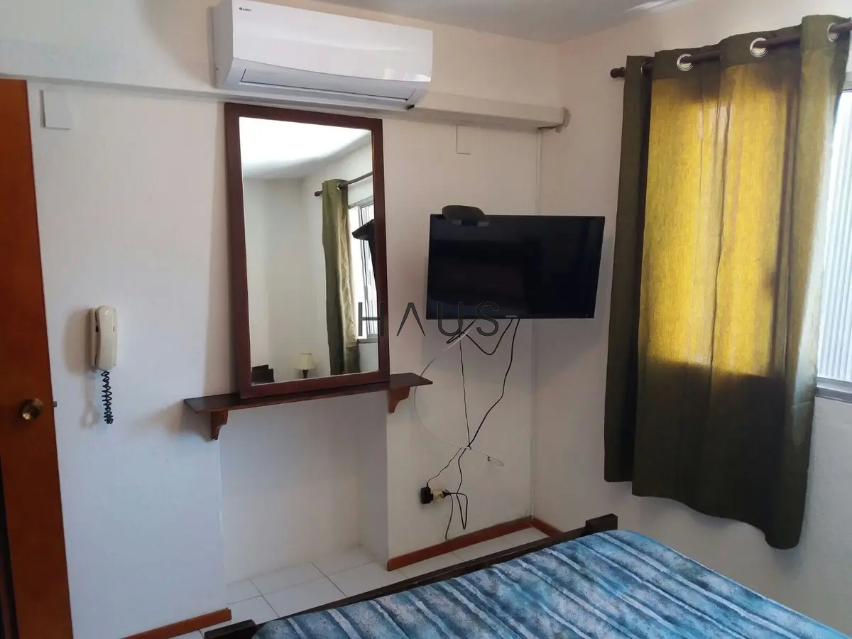 Apartamento ID.33 - Apartamento en venta en la peninsula con servicios, 1 dormitorio*