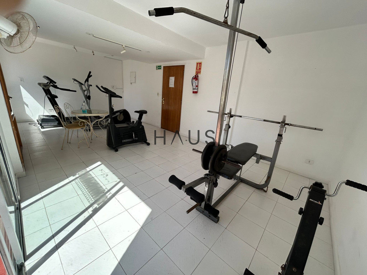 Apartamento ID.123 - Cómodo apartamento en venta. Península - Punta del Este