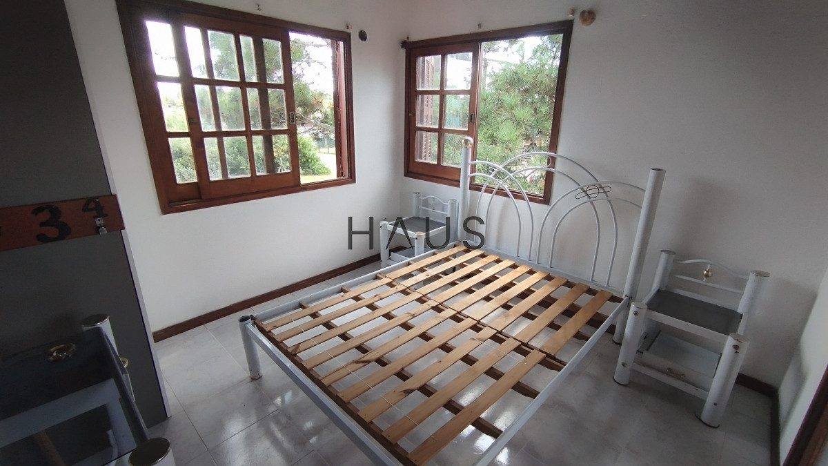Casa ID.28 - Casa de 2 dormitorios, 2 baños balneario Buenos Aires. 