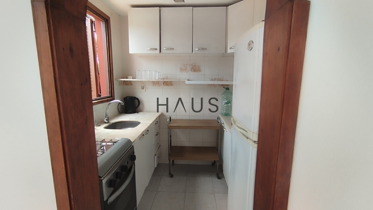 Casa ID.28 - Casa de 2 dormitorios, 2 baños balneario Buenos Aires. 
