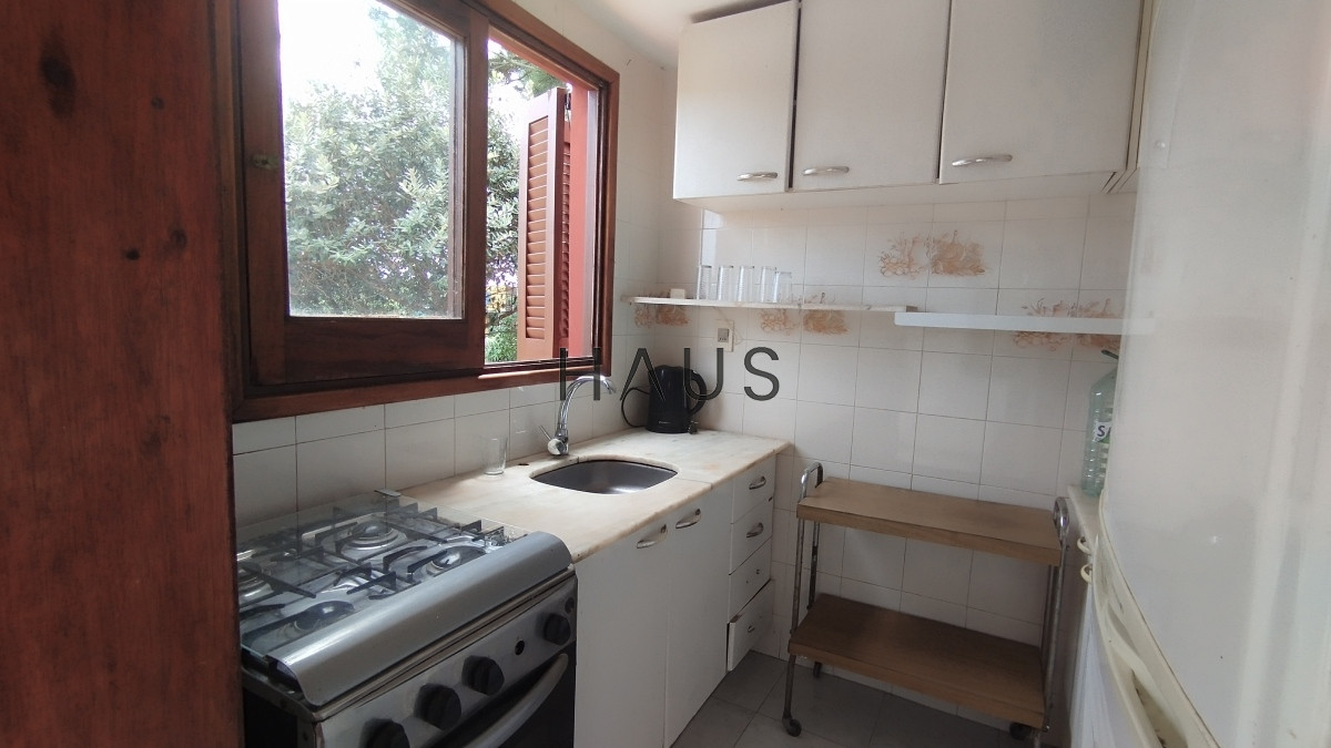Casa ID.28 - Casa de 2 dormitorios, 2 baños balneario Buenos Aires. 