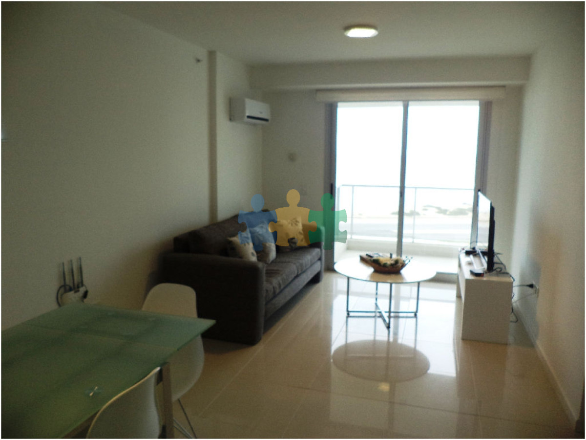 En venta, zona brava, piso alto - Ref : EQP968
