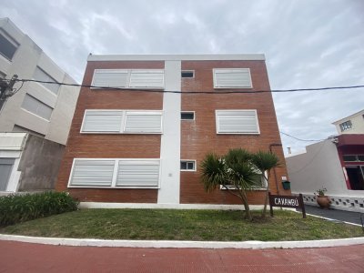Apartamento de 1 dormitorio a metros de la playa, Punta del Este - Ref : EQP7758