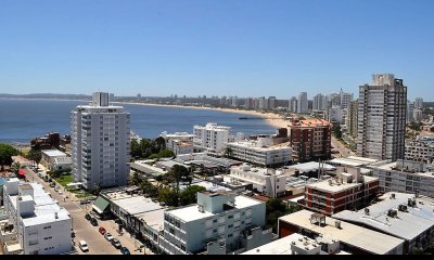 En venta 2 dormitorios con vista al mar  - Ref : EQP1480