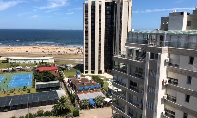 Muy lindo apartamento en Zona Playa Brava - Ref : EQP1550