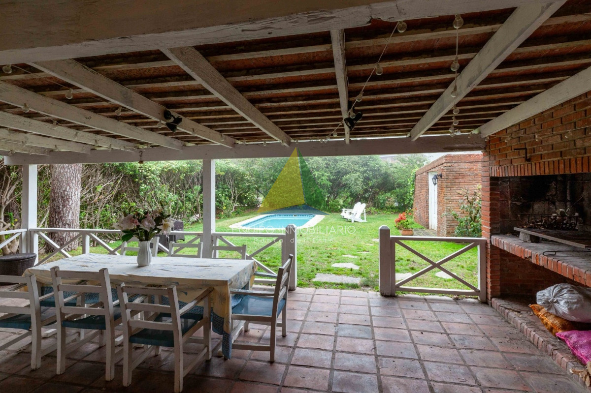 Hermosa Casa En San Rafael proximo a la Playa! Disponible en alquiler de verano - Ref : EQP6810