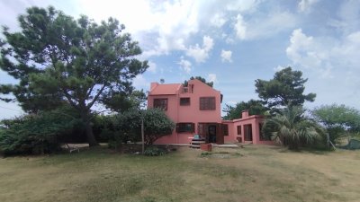 Casa de 2 dormitorios, 2 baños balneario Buenos Aires.  - Ref : EQP5838