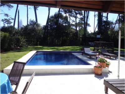 Casa en alquiler, Punta del Este zona Lugano - Ref : EQP6783